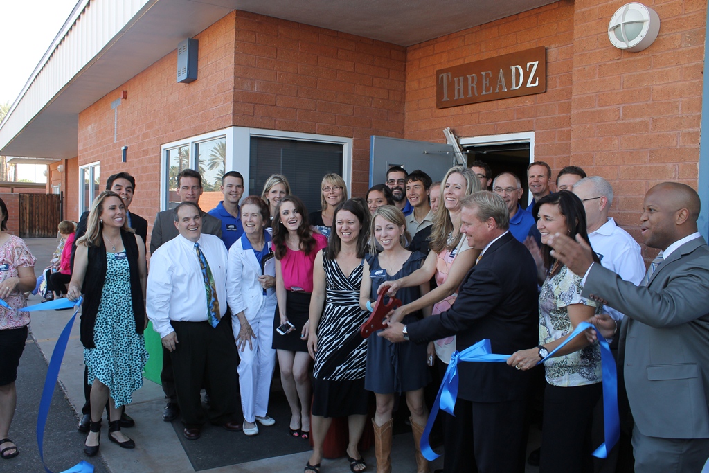 Tempe Leadership ribbon cutting